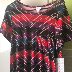 BNWT LuLaRoe Carly size S, Dots and stripes